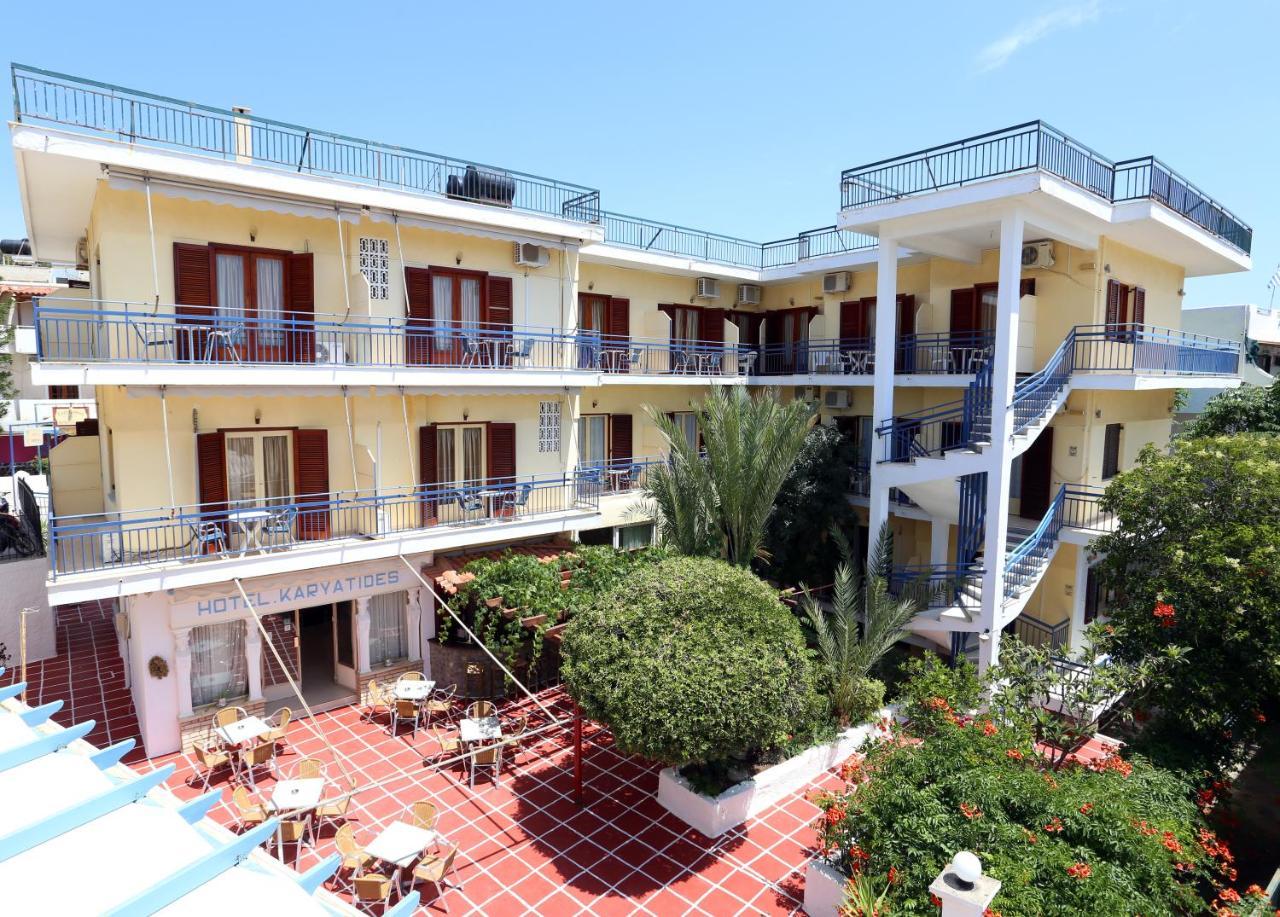 Hotel Karyatides Agia Marina  外观 照片